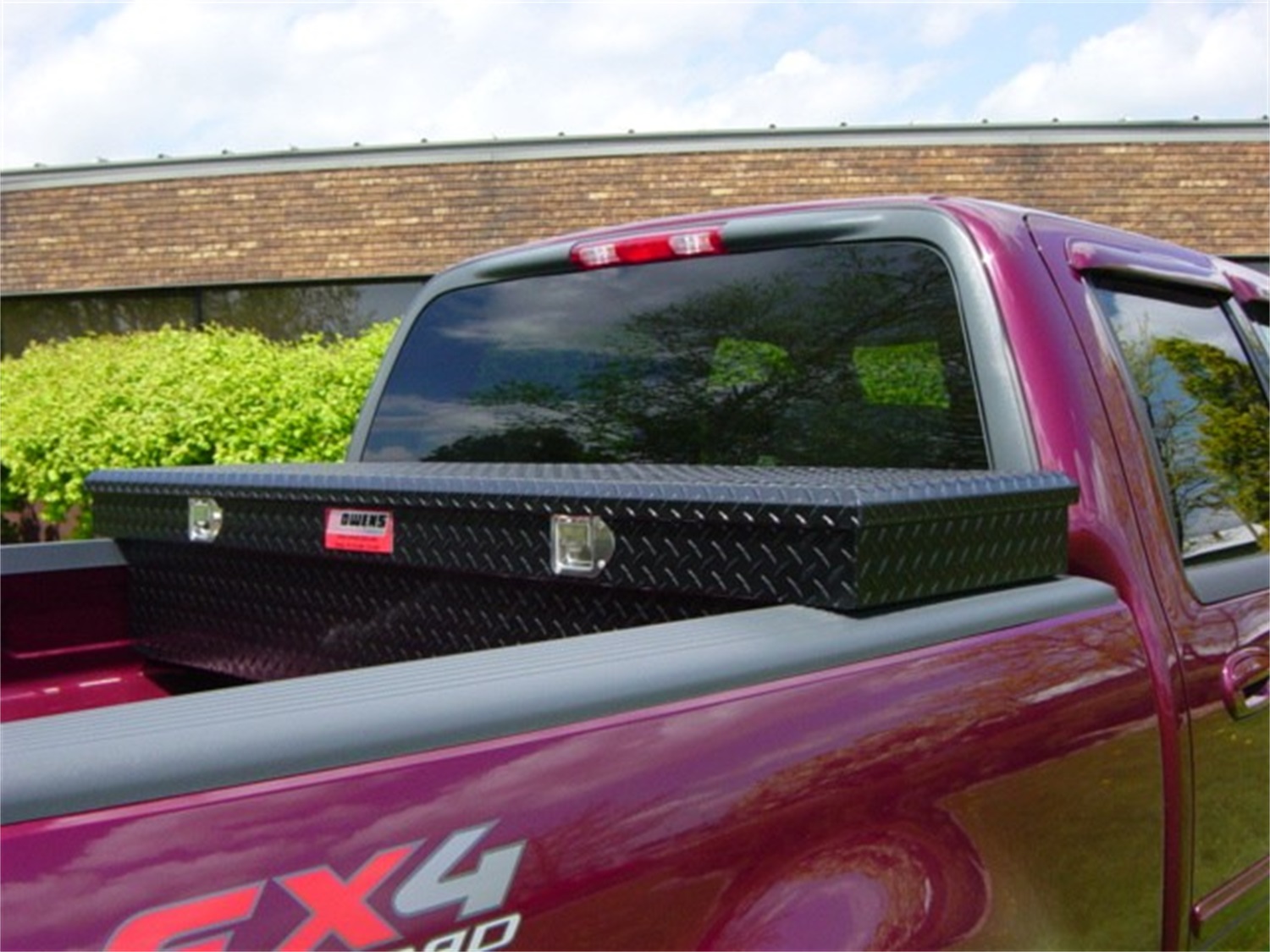 Owens Products 41011B Truck Bed RailToRail Tool Box Autoplicity