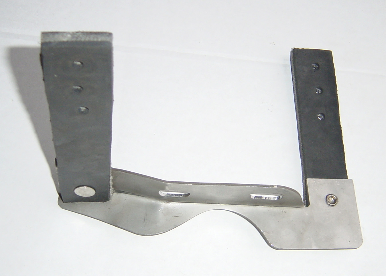 Pypes Performance Exhaust HGH13 Exhaust Hangers & Brackets Autoplicity