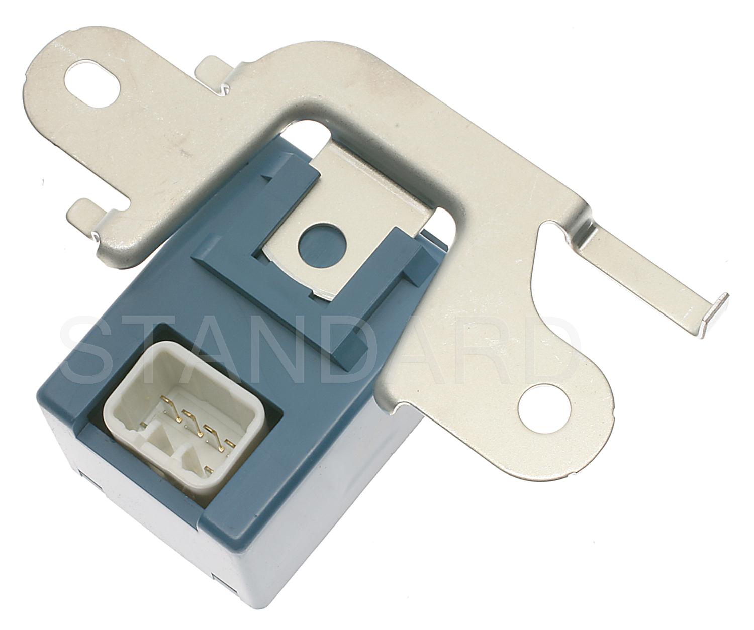 Standard Motor Products RY466 Rear Window Defroster Relay Autoplicity