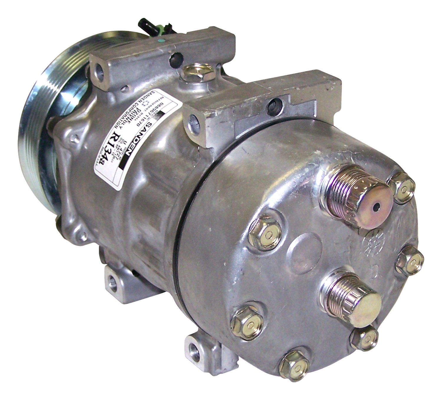A/C Compressor 55037205A fits 97–01 Jeep TJ, XJ main image 1