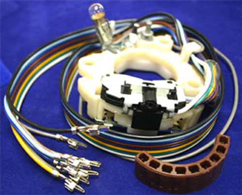 American Autowire ® 500148 - Toggle Turn Signal Switch