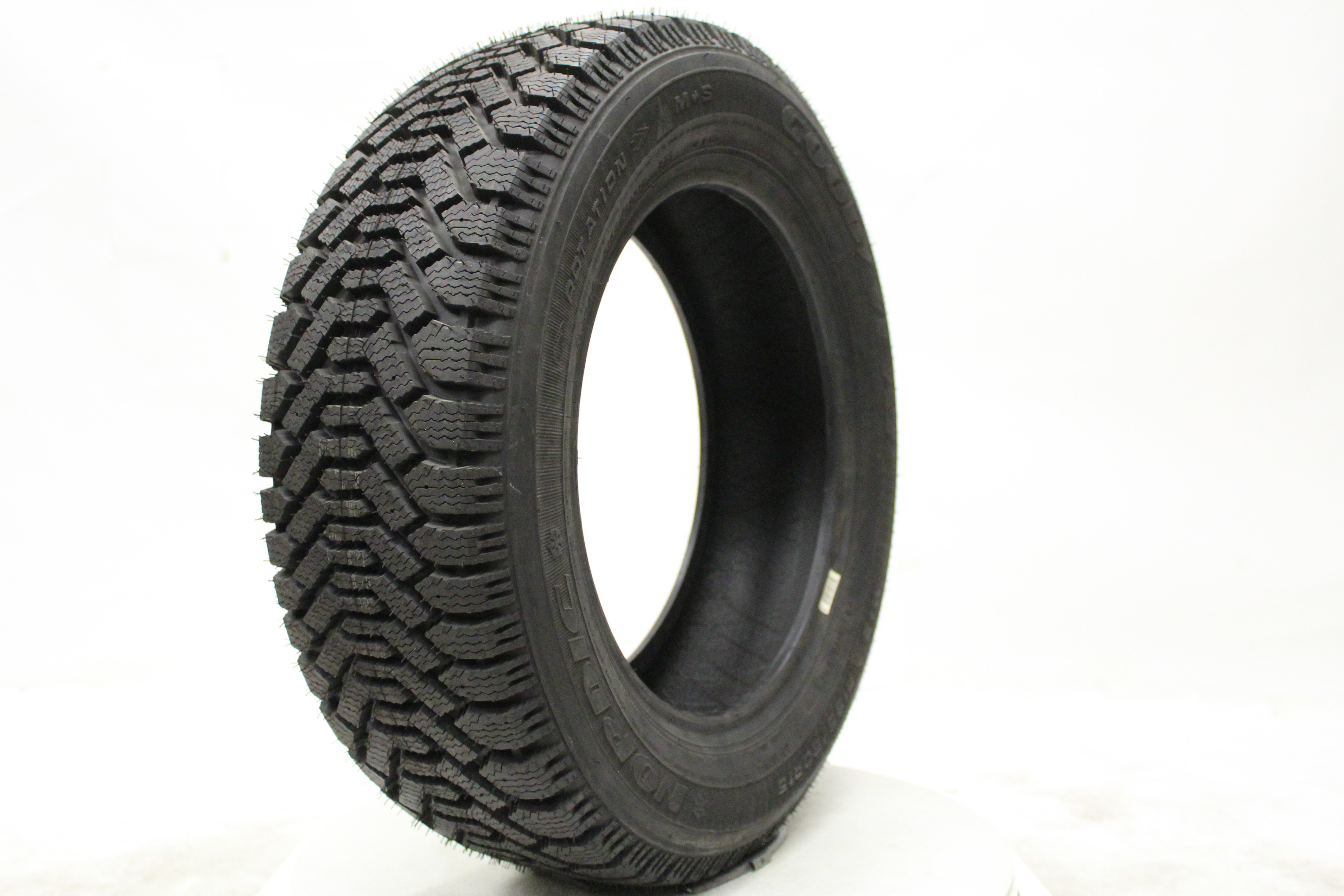 Goodyear Nordic Winter Radial HT 205/70R15 95S 169117305 | Autoplicity