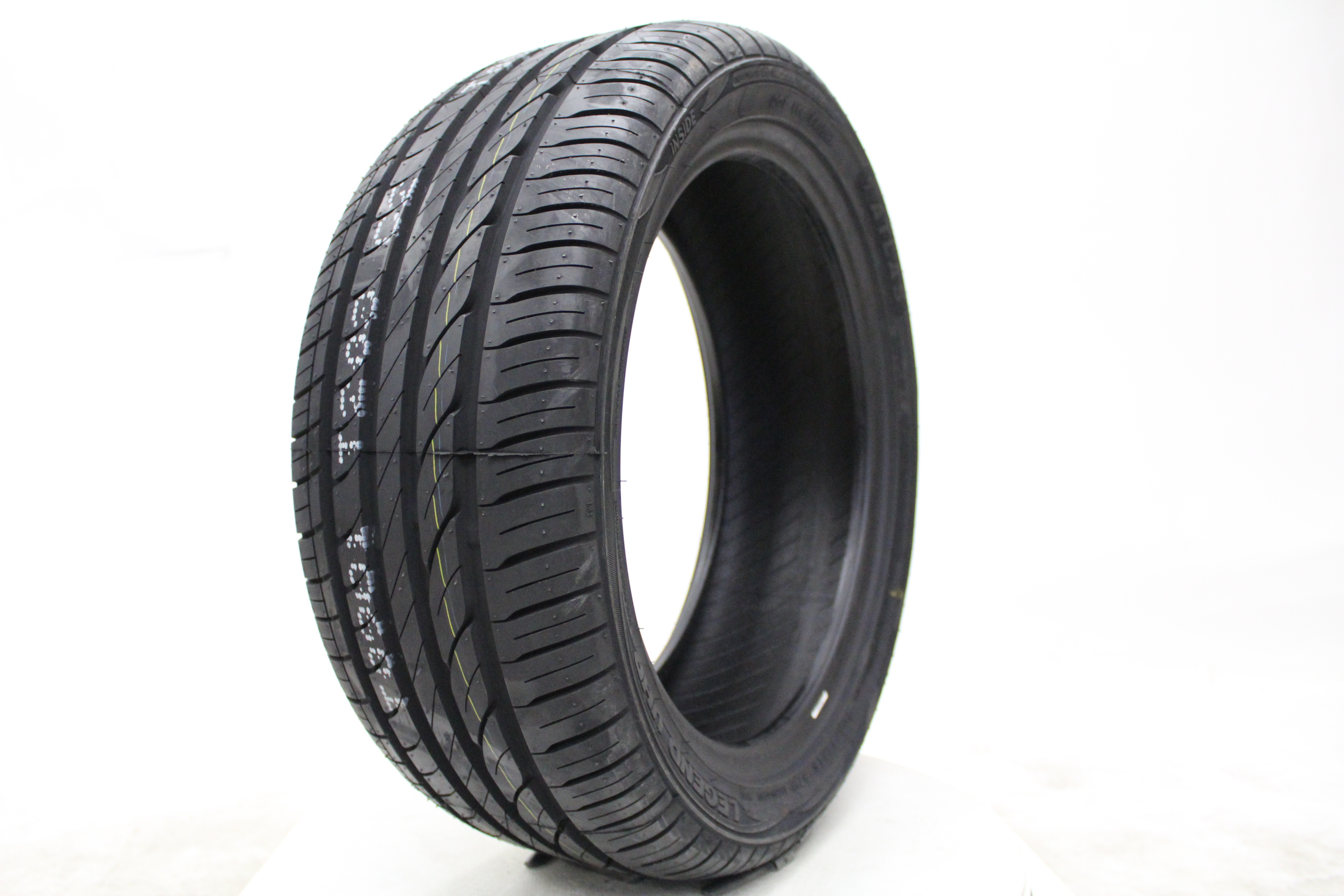 Atlas LEGEND UHP 205/40R17 84W 221009305 | Autoplicity