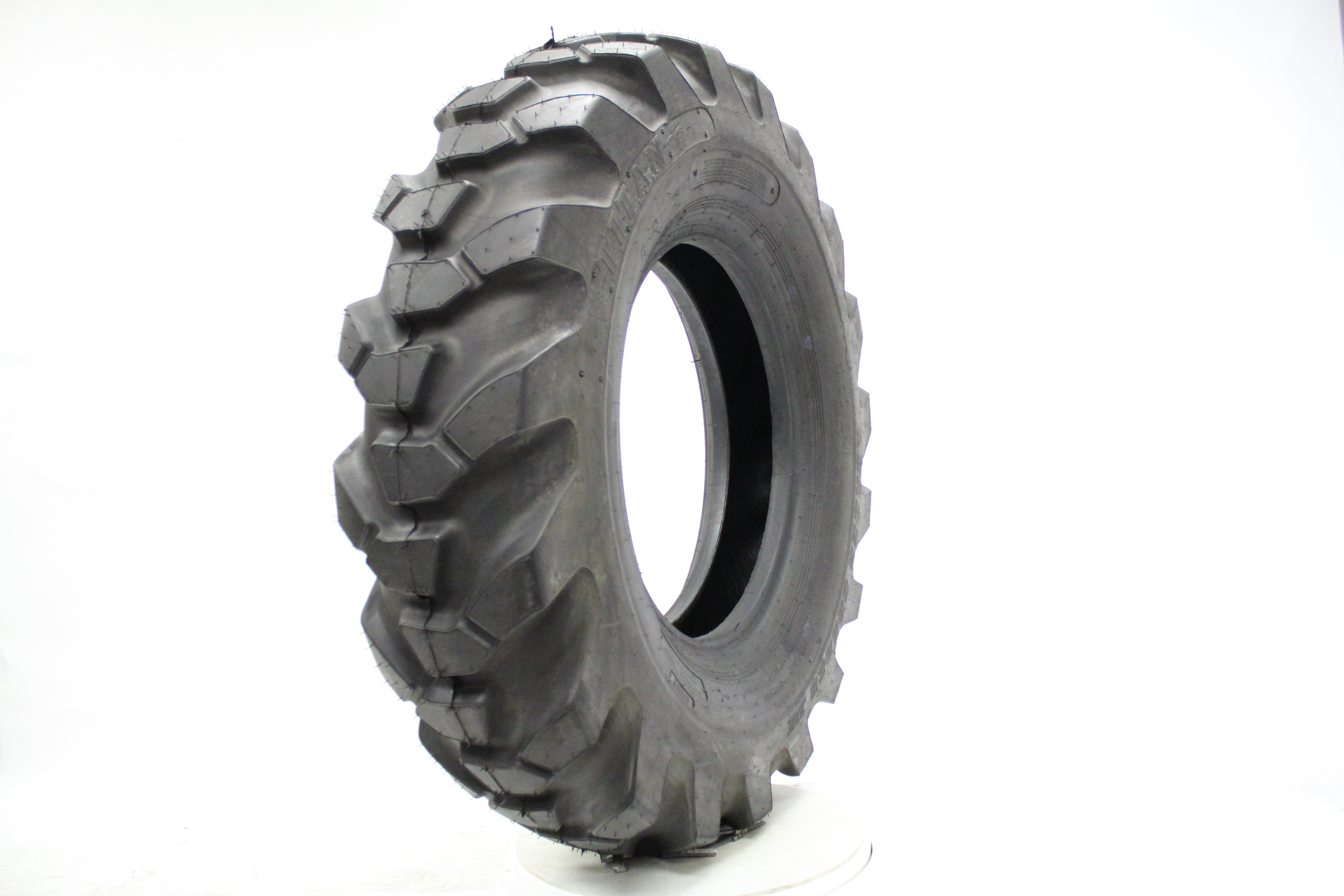 TITAN TIRE CORPORATION 37C344 Tire Autoplicity