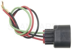 Picture of Standard Motor Products S899 Headlight Connector