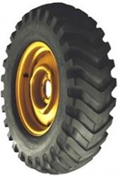 Picture of TITAN TIRE CORPORATION TRAC-LOADER CHEVRON SS