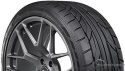 Picture of Nitto 215750 315/40zr18 Nit Nt555g2